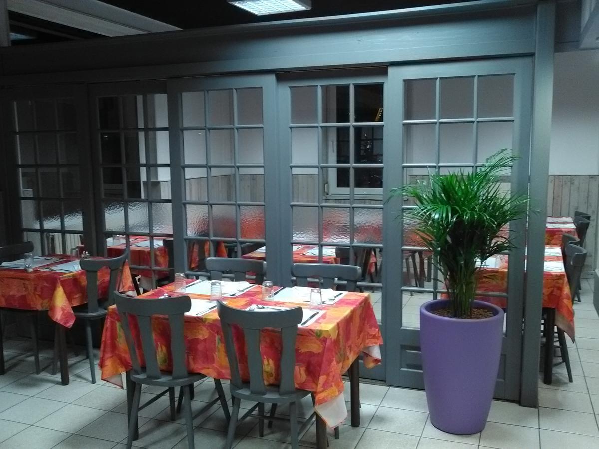 L Etoile D'Argent Otel Varangéville Dış mekan fotoğraf